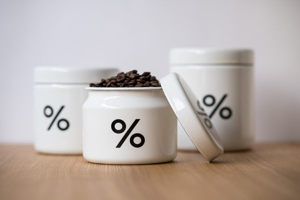 % 咖啡罐（中）